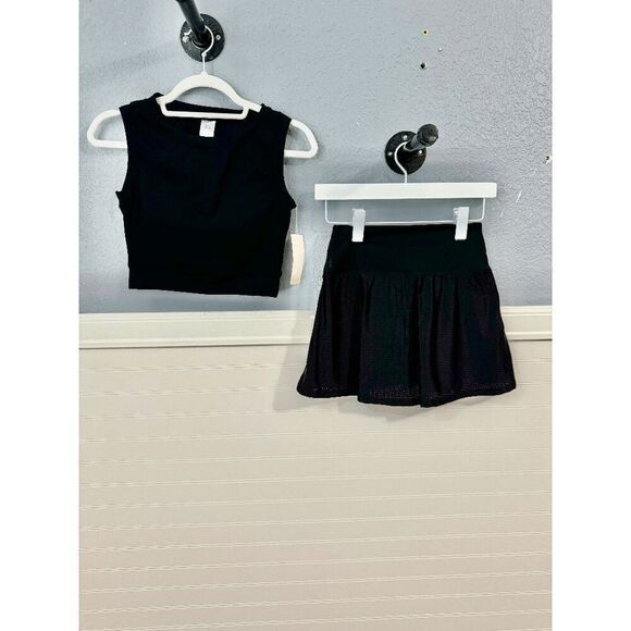 Volare Fitness Limited Edition Mesh To Be collection Black Skirt & Tank Set - Picture 7 of 16